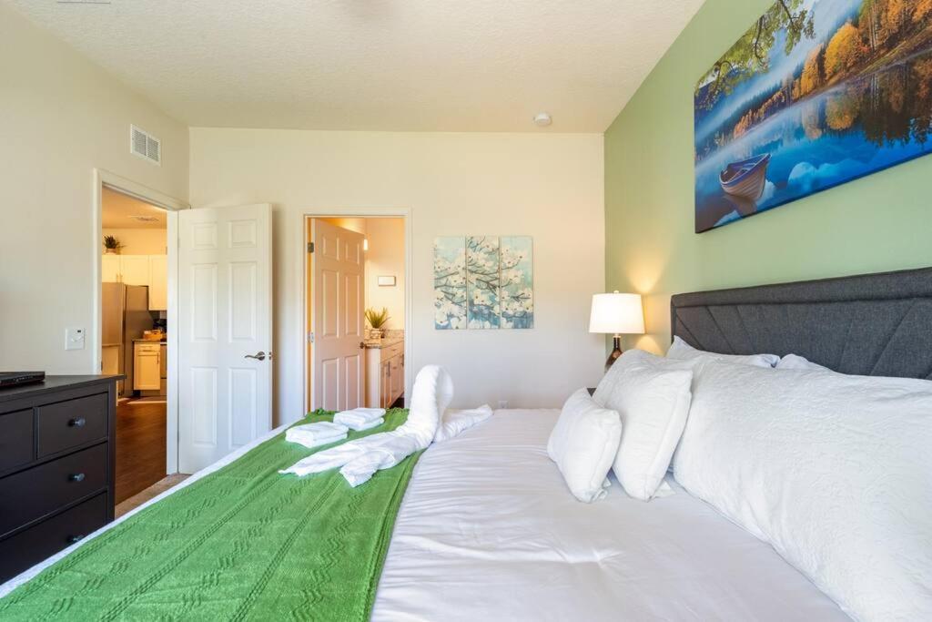 Super Comfy And Spacious 3 Bedroom 10 Minutes From Disney, With Major Shopping 4 Minutes Away Kissimmee Eksteriør bilde