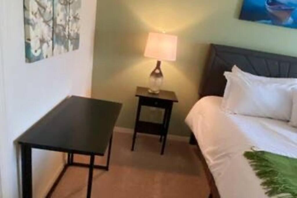 Super Comfy And Spacious 3 Bedroom 10 Minutes From Disney, With Major Shopping 4 Minutes Away Kissimmee Eksteriør bilde