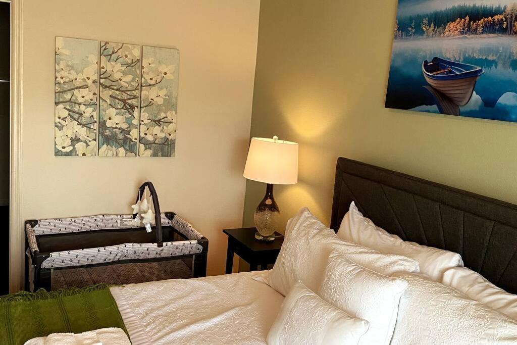Super Comfy And Spacious 3 Bedroom 10 Minutes From Disney, With Major Shopping 4 Minutes Away Kissimmee Eksteriør bilde