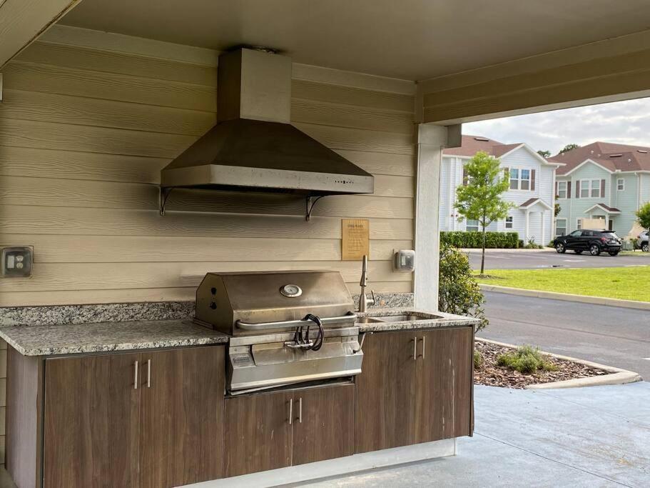 Super Comfy And Spacious 3 Bedroom 10 Minutes From Disney, With Major Shopping 4 Minutes Away Kissimmee Eksteriør bilde